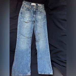 Aritzia Denim Forum Marianne Flare jeans👖